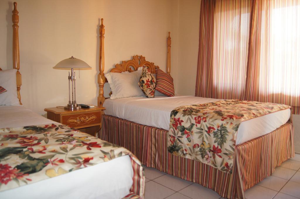Tamboo Resort Negril Exterior photo